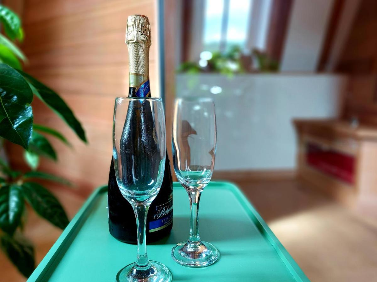 Les Suites De Petit Bomal 杜柏 外观 照片